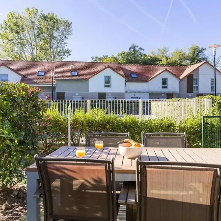 Le Domaine Du Bois De La Gree, * פורנישי